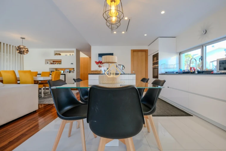 Moradia T4 para Venda em Gondomar (São Cosme), Valbom e Jovim Foto 2