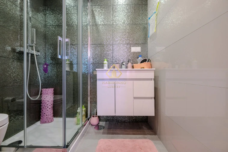 Moradia T4 para Venda em Gondomar (São Cosme), Valbom e Jovim Foto 16