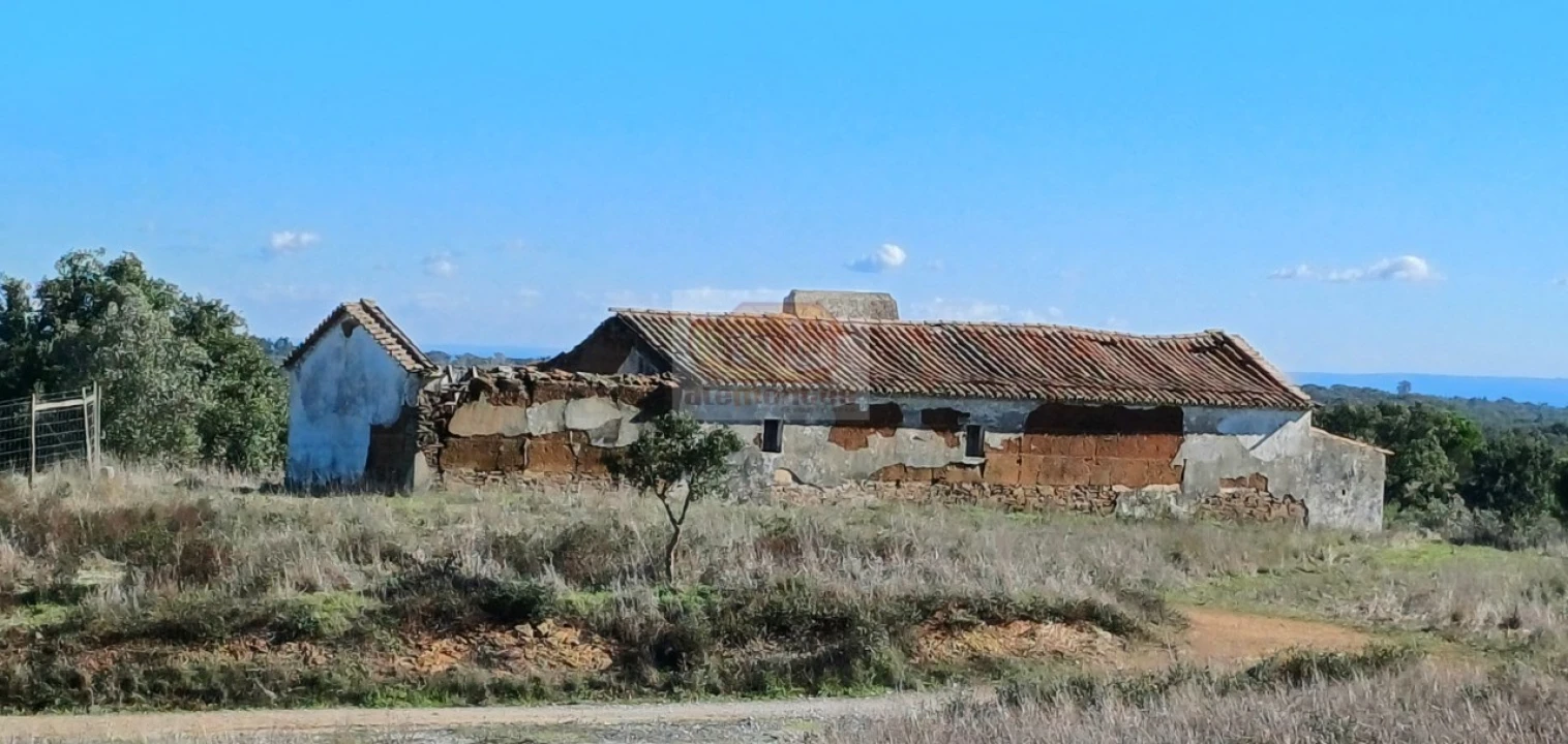 Terreno Misto para Venda em São Francisco da Serra Foto 16