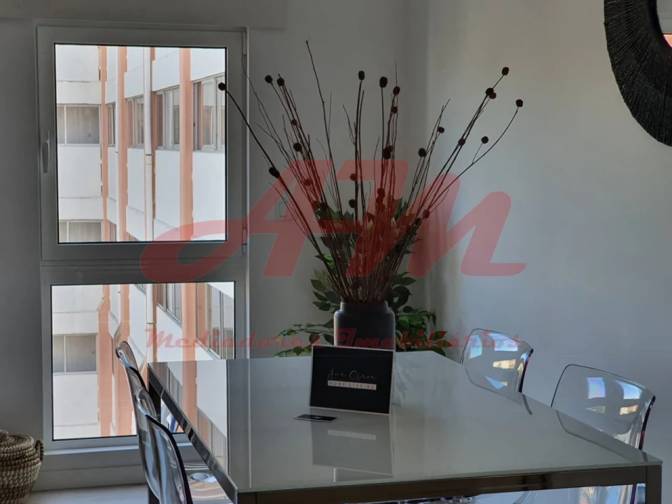 Apartamento T2 para Venda em Benfica Foto 14