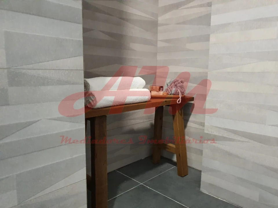 Apartamento T2 para Venda em Benfica Foto 20
