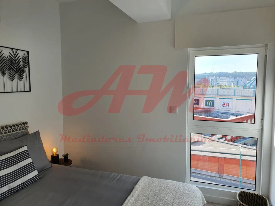 Apartamento T2 para Venda em Benfica Foto 33