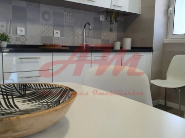 Apartamento T2 para Venda em Benfica