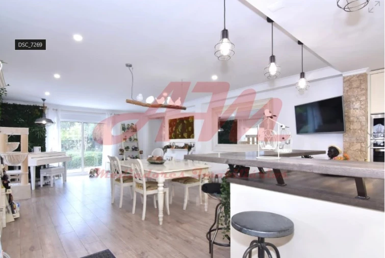 Moradia T3 para Venda em São João das Lampas e Terrugem Foto 3