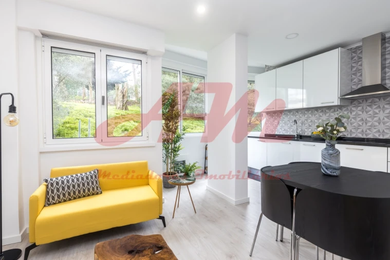 Apartamento T2 para Venda em São Vicente Foto 1