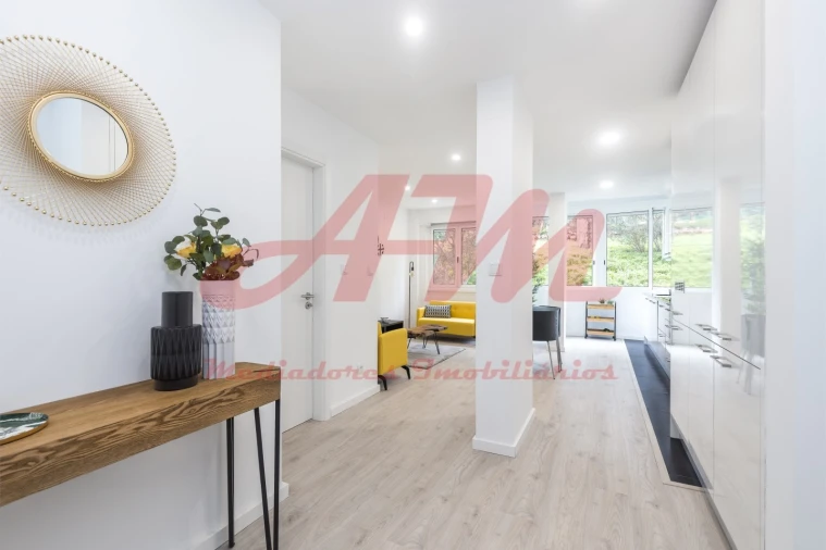 Apartamento T2 para Venda em São Vicente Foto 6