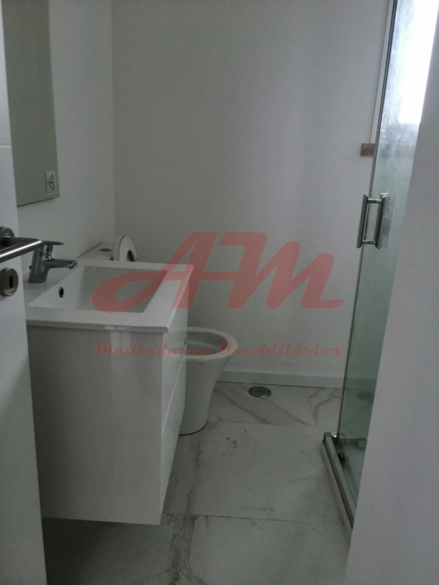 Apartamento T3 para Venda em Águas Livres Foto 32