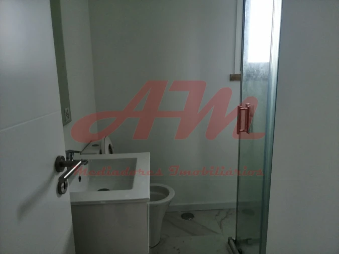 Apartamento T3 para Venda em Águas Livres Foto 35