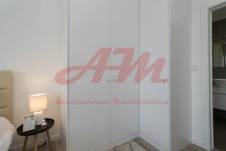 Apartamento T3 para Venda em Benfica Foto 22