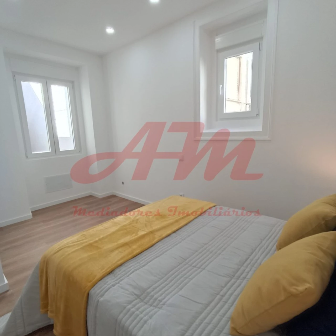 Apartamento T3 para Venda em Carnide Foto 9