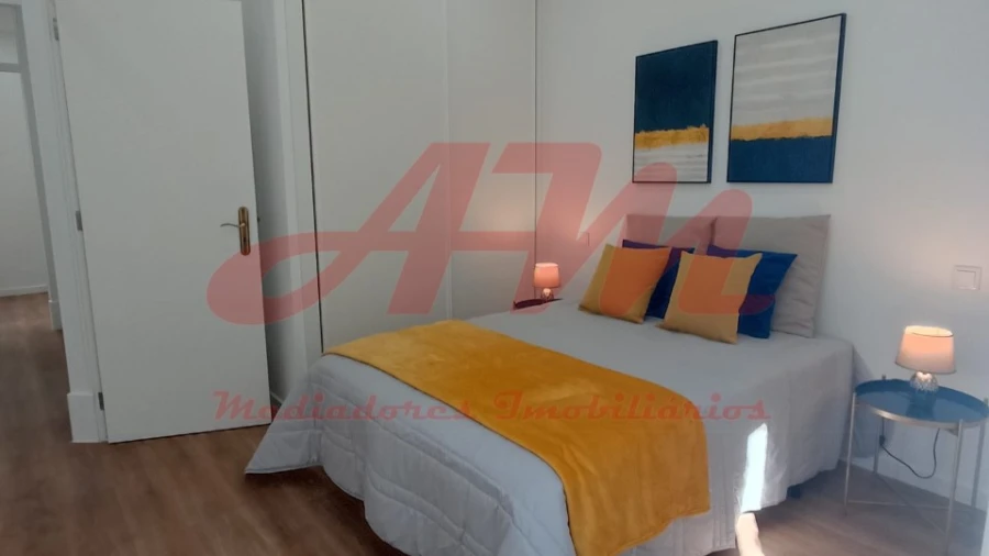 Apartamento T3 para Venda em Carnide