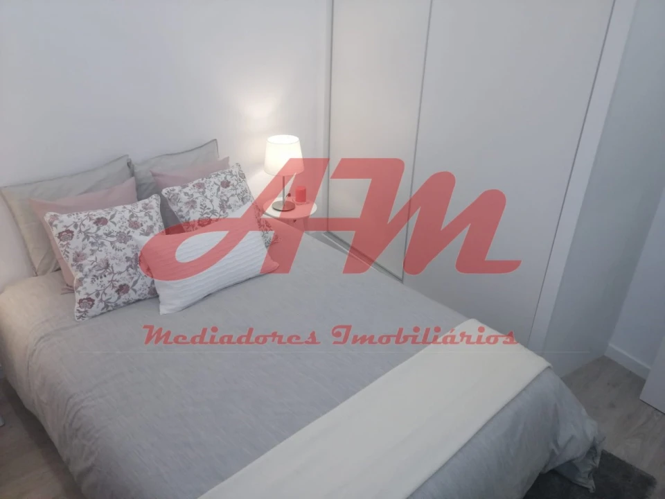 Apartamento T3 para Venda em Benfica Foto 16