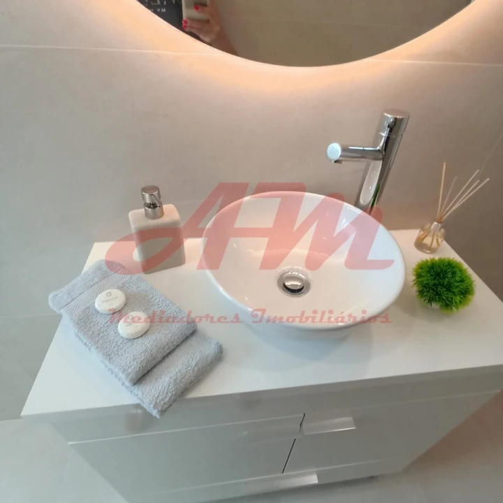 Apartamento T3 para Venda em Benfica Foto 1