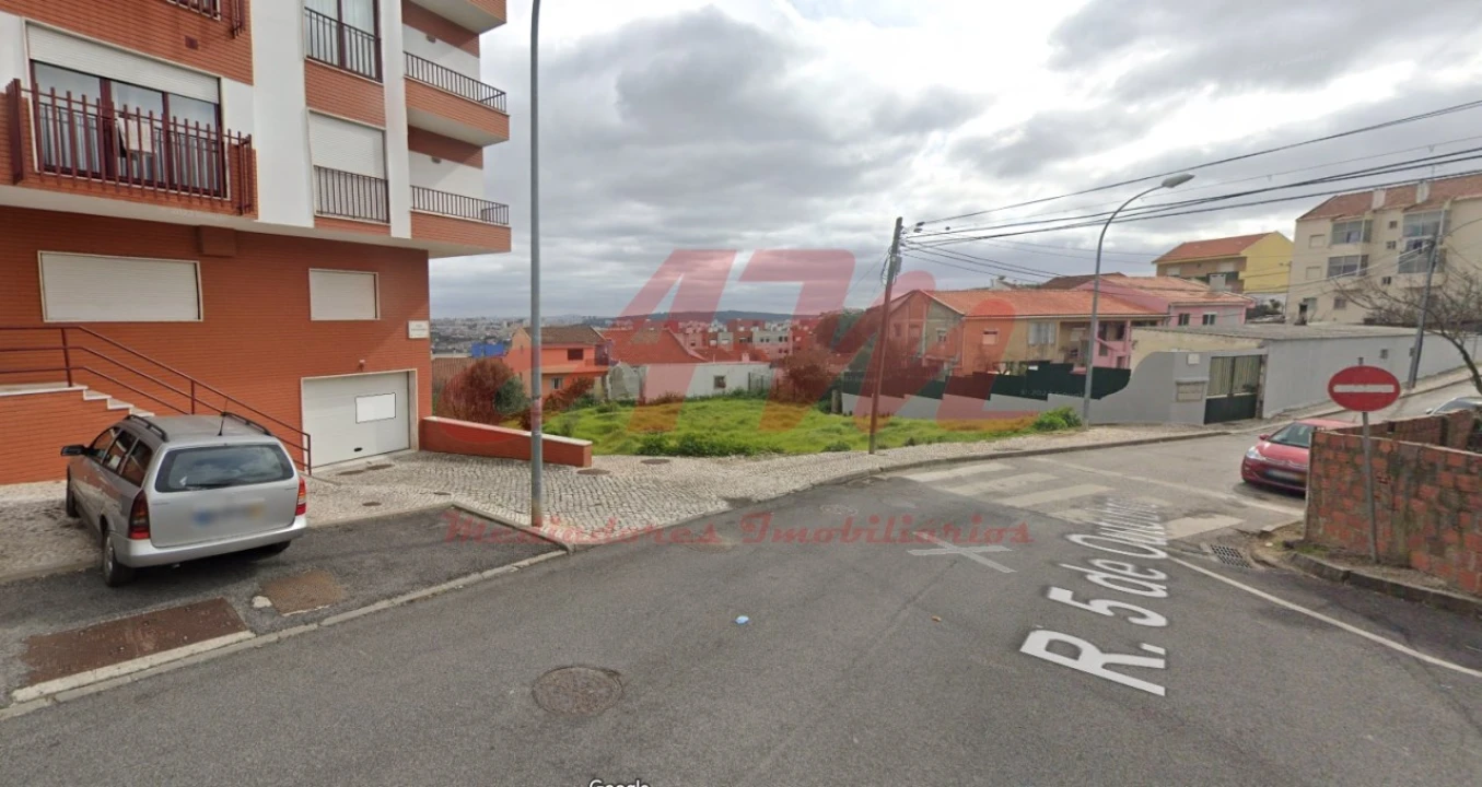 Terreno para Venda em Mina de Água Foto 4