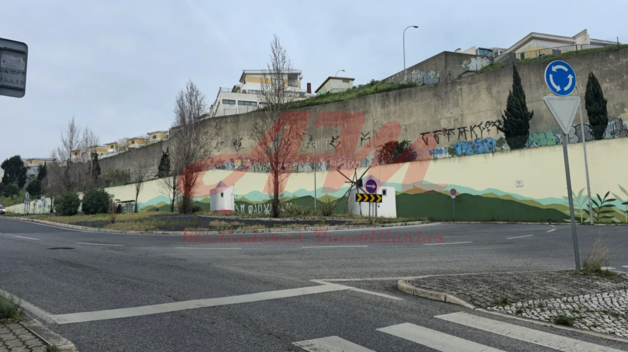 Terreno para Venda em Mina de Água Foto 7