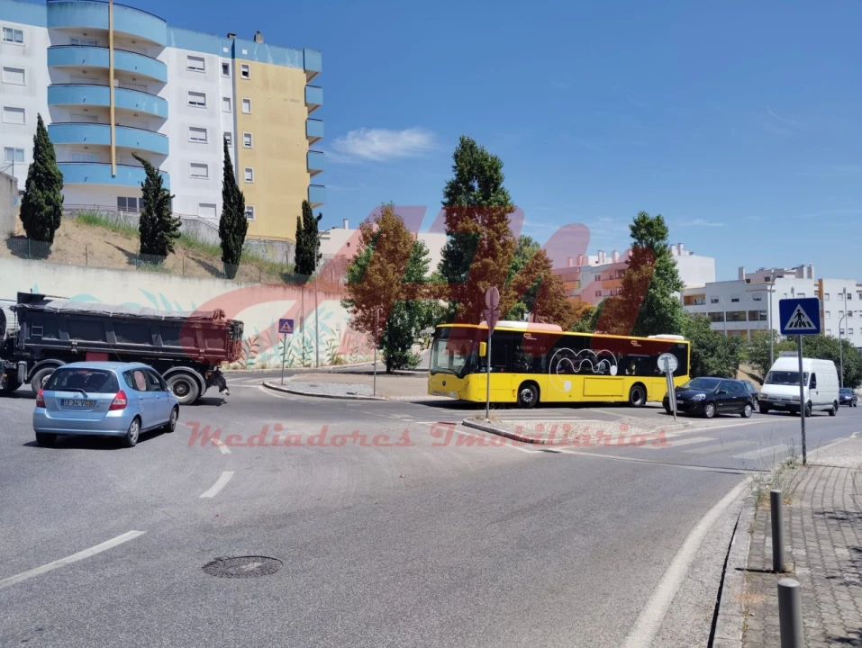Terreno para Venda em Mina de Água Foto 10
