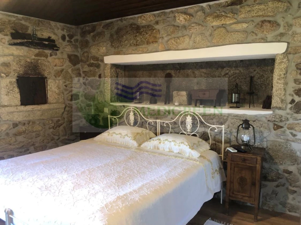 Moradia T3 para Venda em Couto de Esteves Foto 20