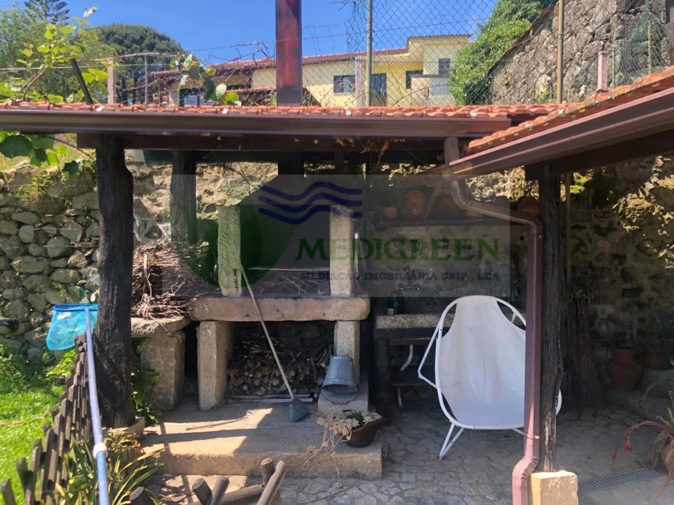 Moradia T3 para Venda em Couto de Esteves Foto 7