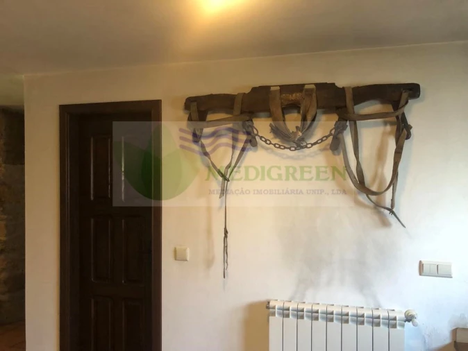 Moradia T3 para Venda em Couto de Esteves Foto 32