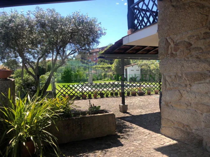 Moradia T3 para Venda em Couto de Esteves Foto 4