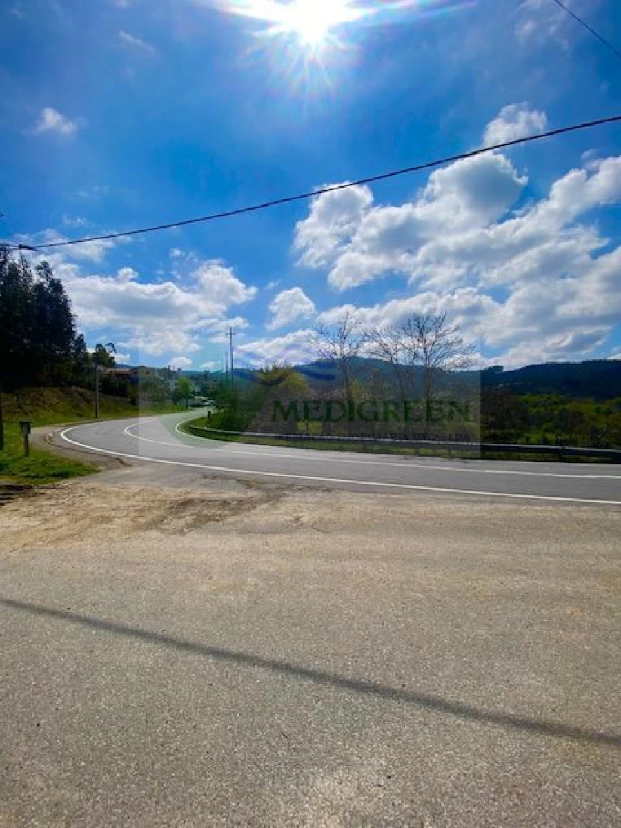 Terreno para Venda em Cedrim e Paradela Foto 6