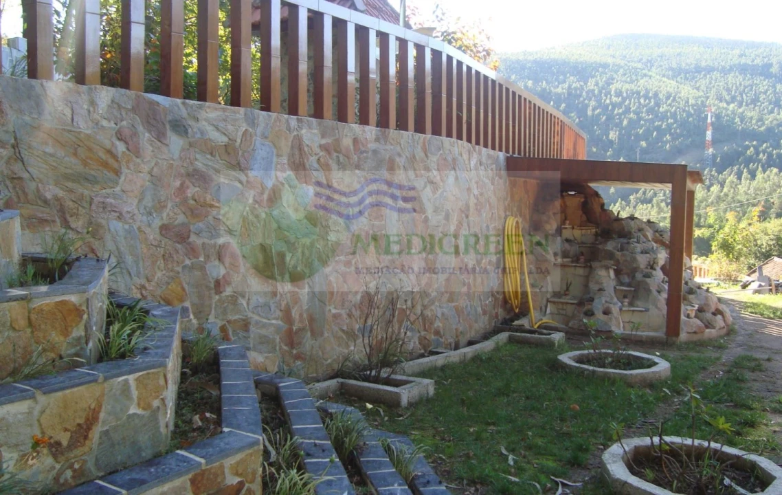 Moradia T3 para Venda em Silva Escura e Dornelas Foto 39