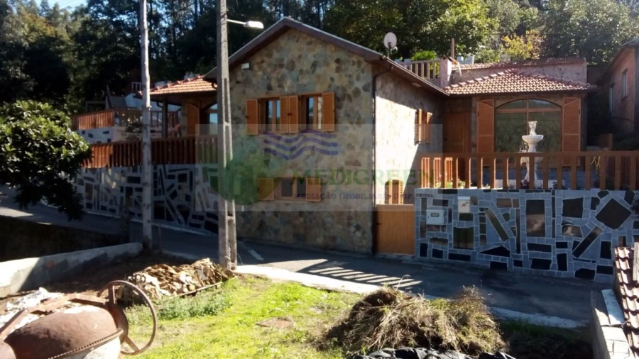 Moradia T3 para Venda em Silva Escura e Dornelas Foto 3