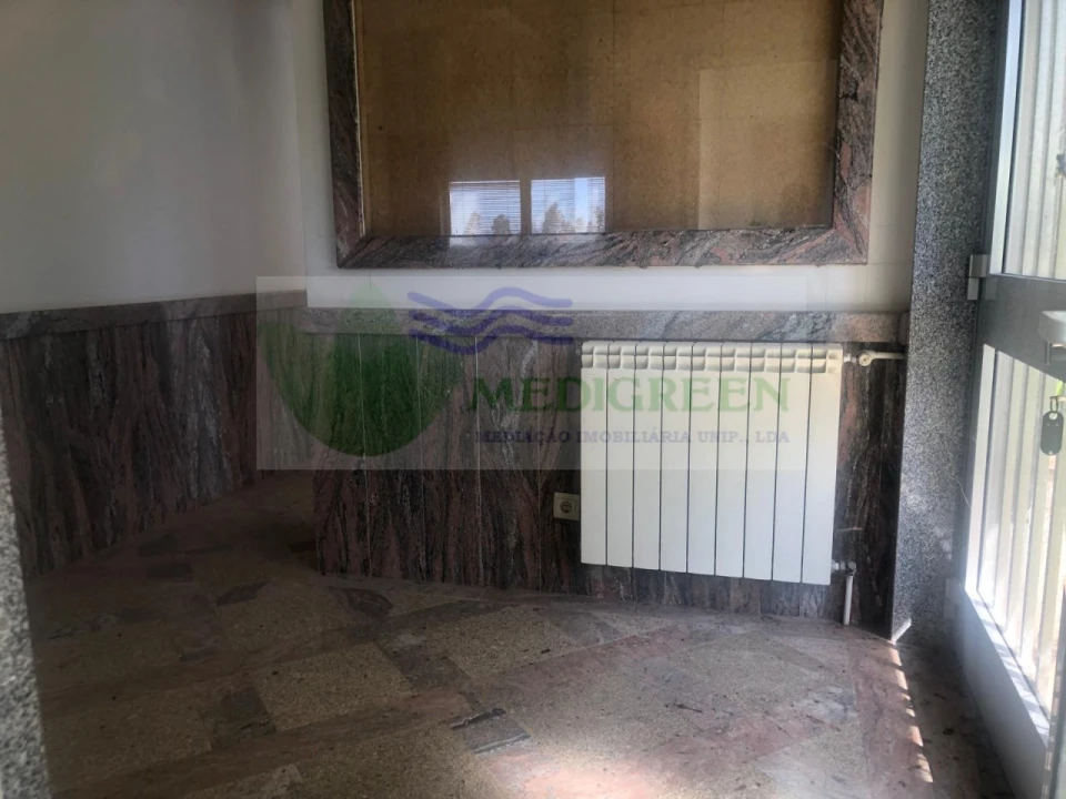 Armazém para Venda em Silva Escura e Dornelas Foto 12