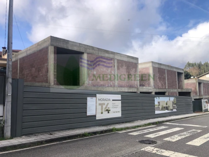 Moradia T4 para Venda em Sever do Vouga Foto 13