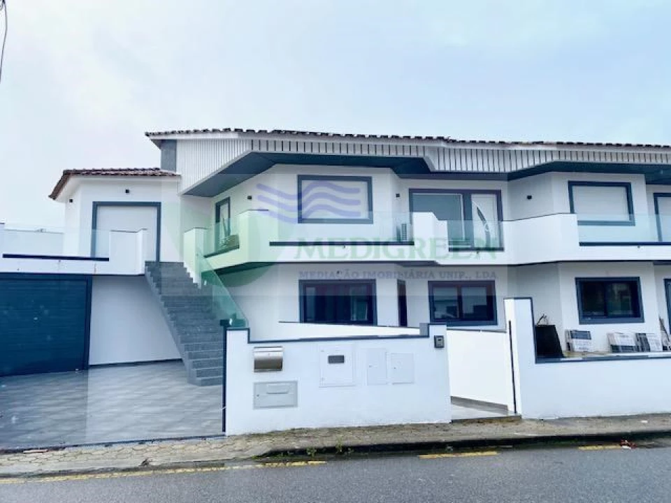 Moradia T4 para Venda em Trofa, Segadães e Lamas do Vouga Foto 39