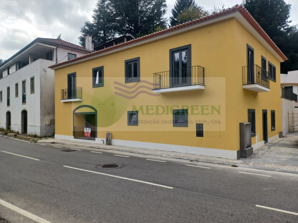 Apartamento T2 para Venda em Pessegueiro do Vouga Foto 1