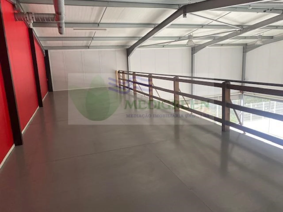 Armazém para Venda em Talhadas Foto 15