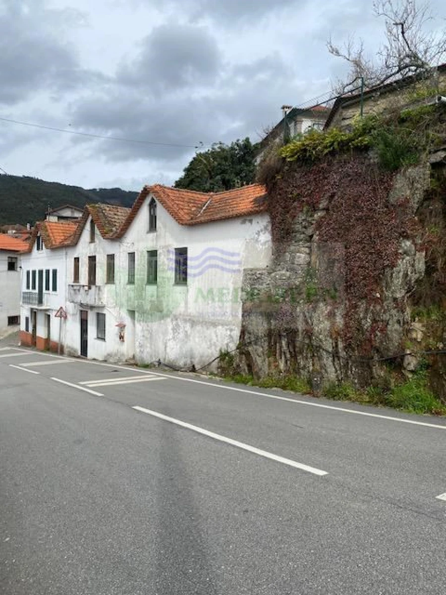 Moradia T2 para Venda em Rocas do Vouga Foto 5