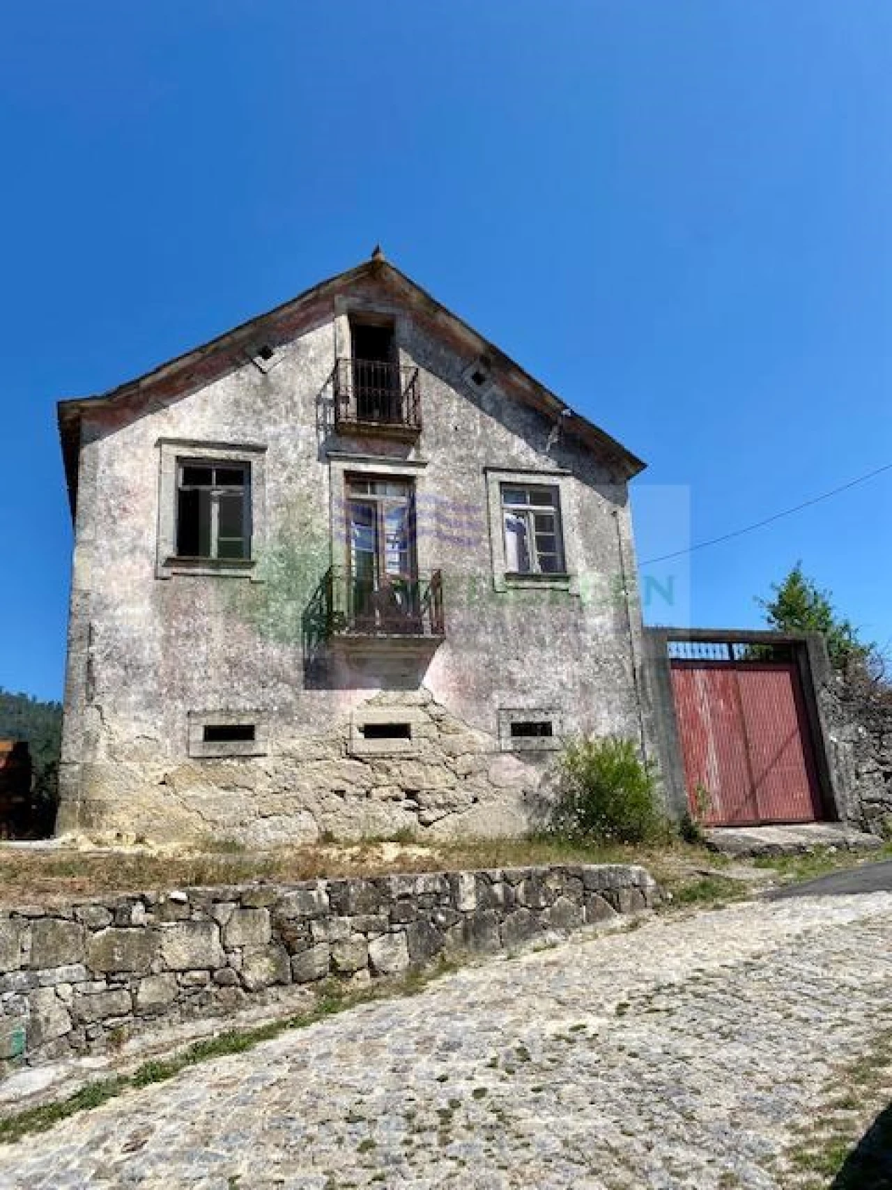 Moradia T3 para Venda em Couto de Esteves Foto 31