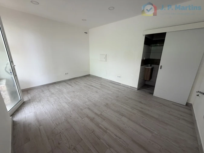 Loja para Venda em Alto do Seixalinho, Santo André e Verderena Foto 3