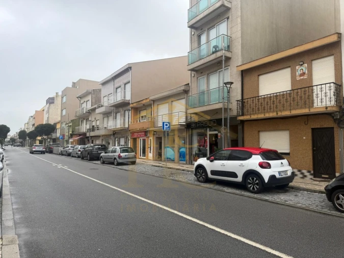 Loja para Cedência de Quotas em Vila do Conde Foto 11