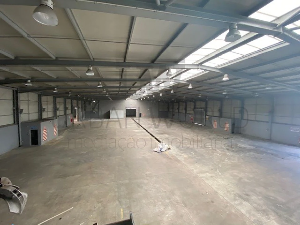 Armazém para Venda em Malveira e São Miguel de Alcainça Foto 43