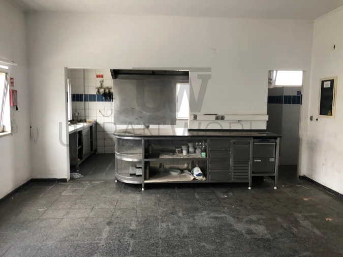 Armazém para Venda em Malveira e São Miguel de Alcainça Foto 10