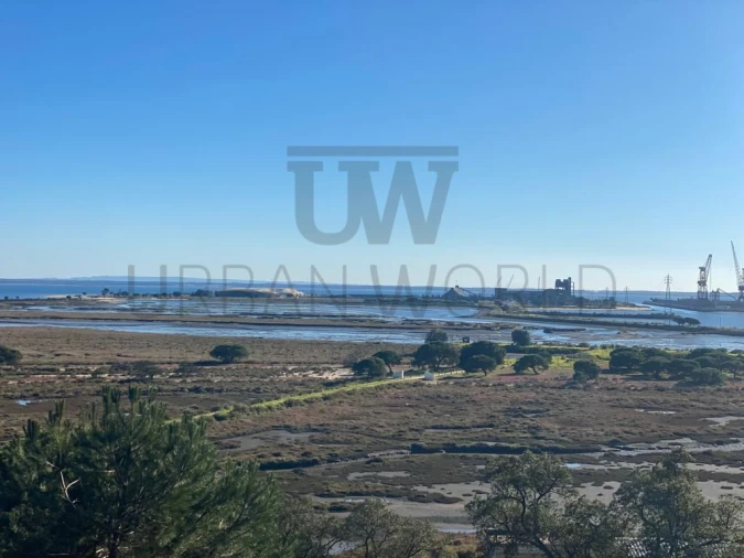 Terreno Comércio / Armazém para Venda em União das Freguesias de Setúbal Foto 2