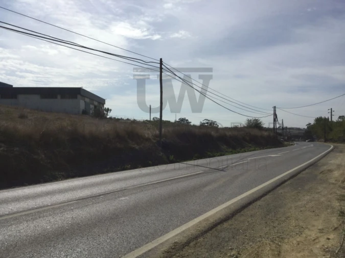 Terreno Comércio / Armazém para Venda em Fanhões Foto 8