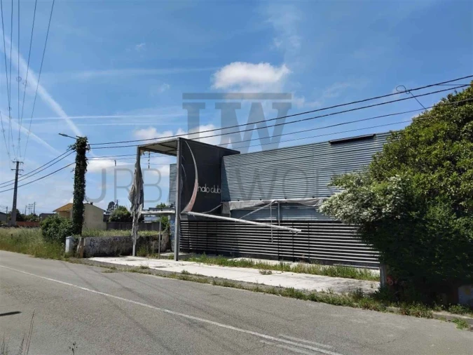 Armazém para Venda em Aradas Foto 3