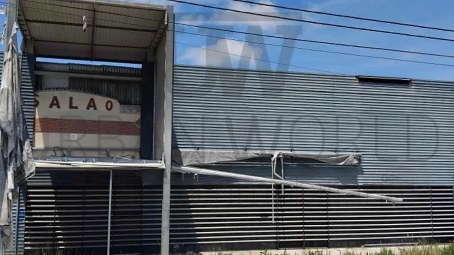 Armazém para Venda em Aradas