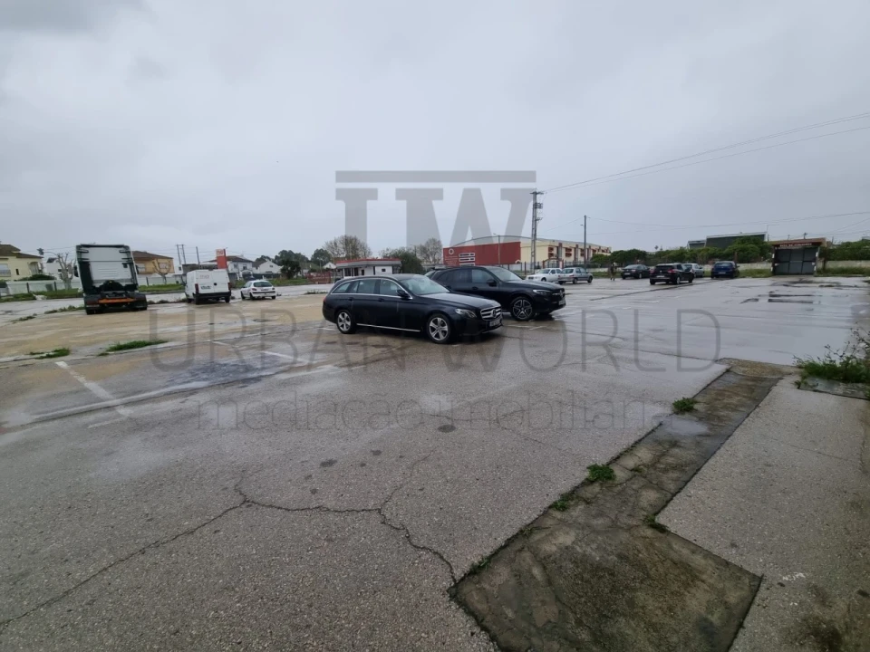 Armazém para Venda em Sarilhos Grandes Foto 7