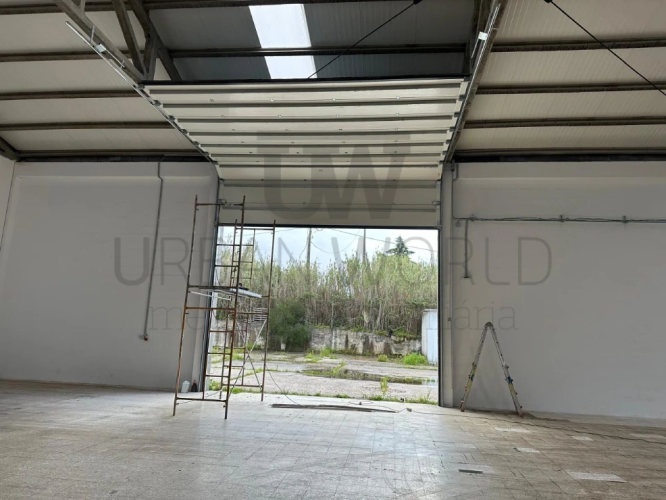 Armazém para Arrendamento em Rio de Moinhos Foto 29