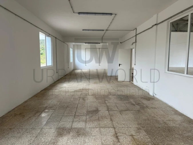 Armazém para Arrendamento em Rio de Moinhos Foto 31