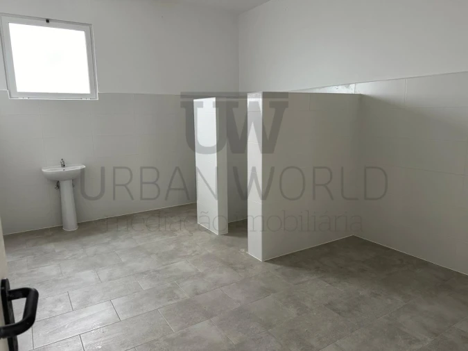 Armazém para Arrendamento em Rio de Moinhos Foto 39