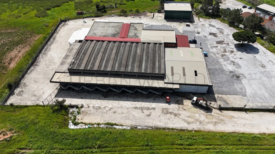 Armazém para Venda em Loures Foto 19