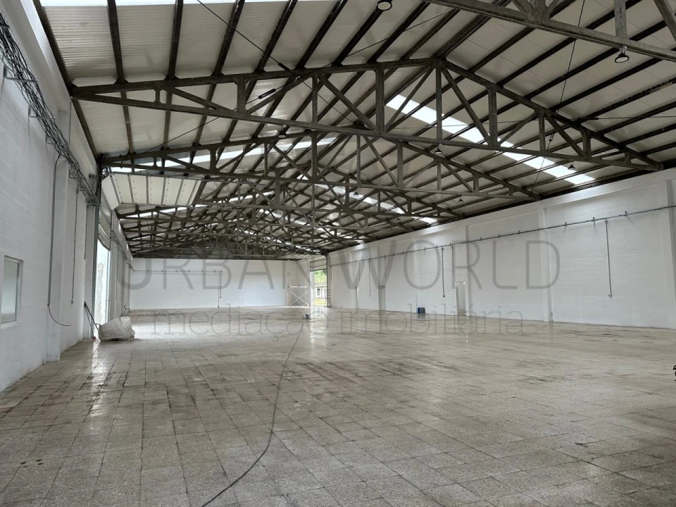 Armazém para Venda em Rio de Moinhos Foto 26