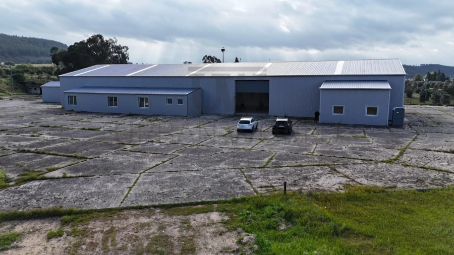 Armazém para Venda em Rio de Moinhos Foto 9