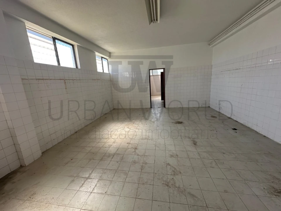 Armazém para Venda em Torres Novas (Santa Maria, Salvador e Santiago) Foto 28